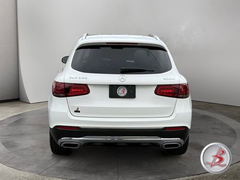 Used 2022 Mercedes-Benz GLC 300 4MATIC w/ Multimedia Package Lite image 6
