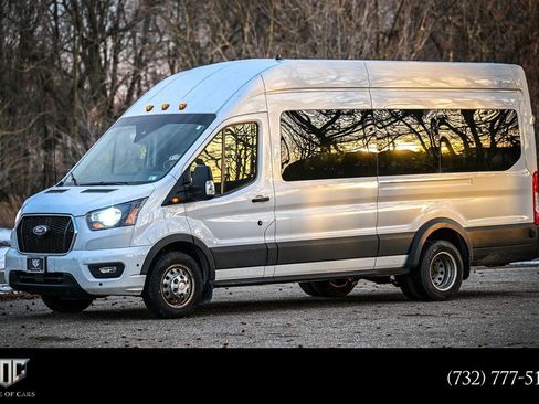 Used 2024 Ford Transit 350 XLT image 1