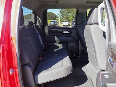 Certified 2025 Chevrolet Silverado 1500 LT RWD image 11