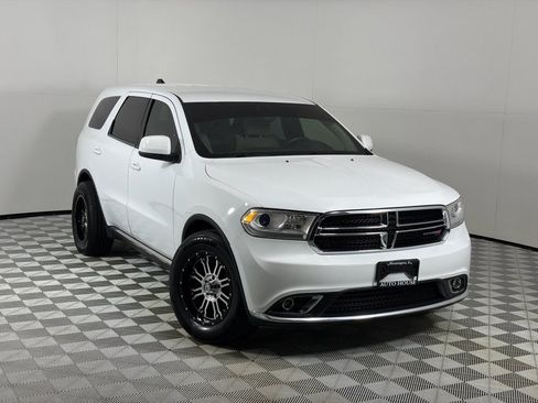 Used 2020 Dodge Durango SXT w/ 3rd Row Seating Group RWD image 2