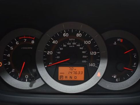 Used 2012 Toyota RAV4 FWD w/ Value Pkg image 20