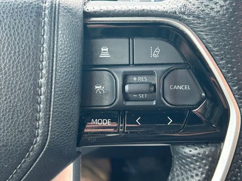 Used 2024 Toyota Tundra Platinum AWD/4WD image 47