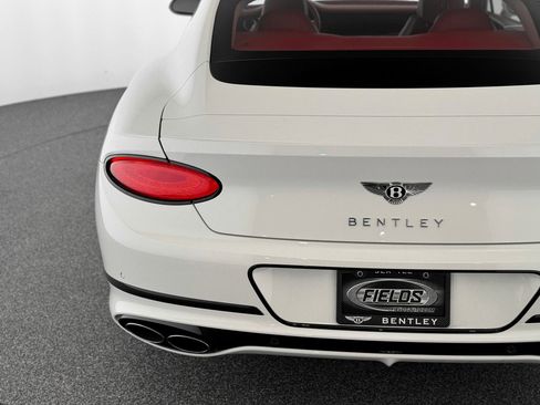 Used 2024 Bentley Continental GT image 41