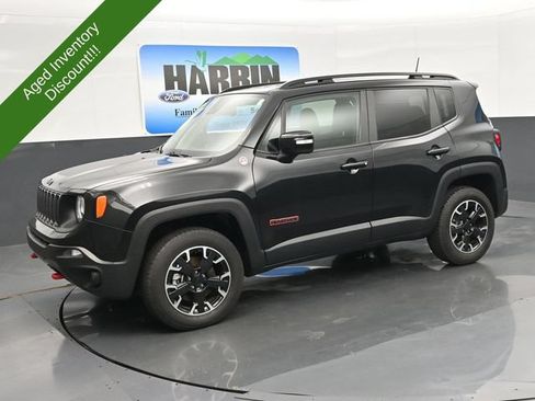 Used 2023 Jeep Renegade Trailhawk AWD/4WD image 1