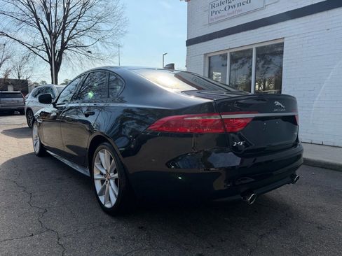 Used 2017 Jaguar XF R-Sport image 7