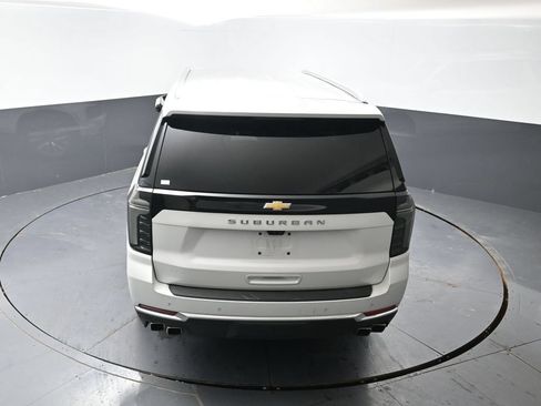 Used 2025 Chevrolet Suburban High Country AWD/4WD image 50