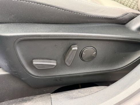 Used 2022 Ford Escape SE w/ Convenience Package AWD/4WD image 17