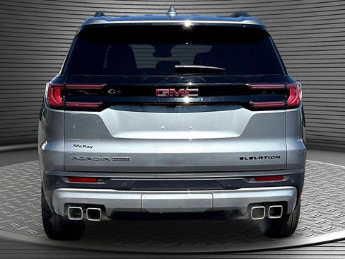 Used 2025 GMC Acadia Elevation image 5