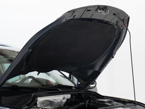 Used 2013 Volkswagen Tiguan SE image 78