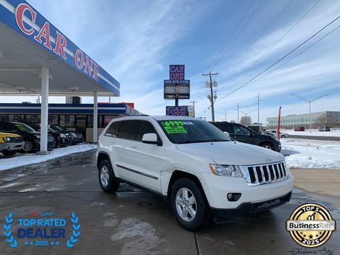 Used 2012 Jeep Grand Cherokee Laredo w/ Laredo E Group image 1