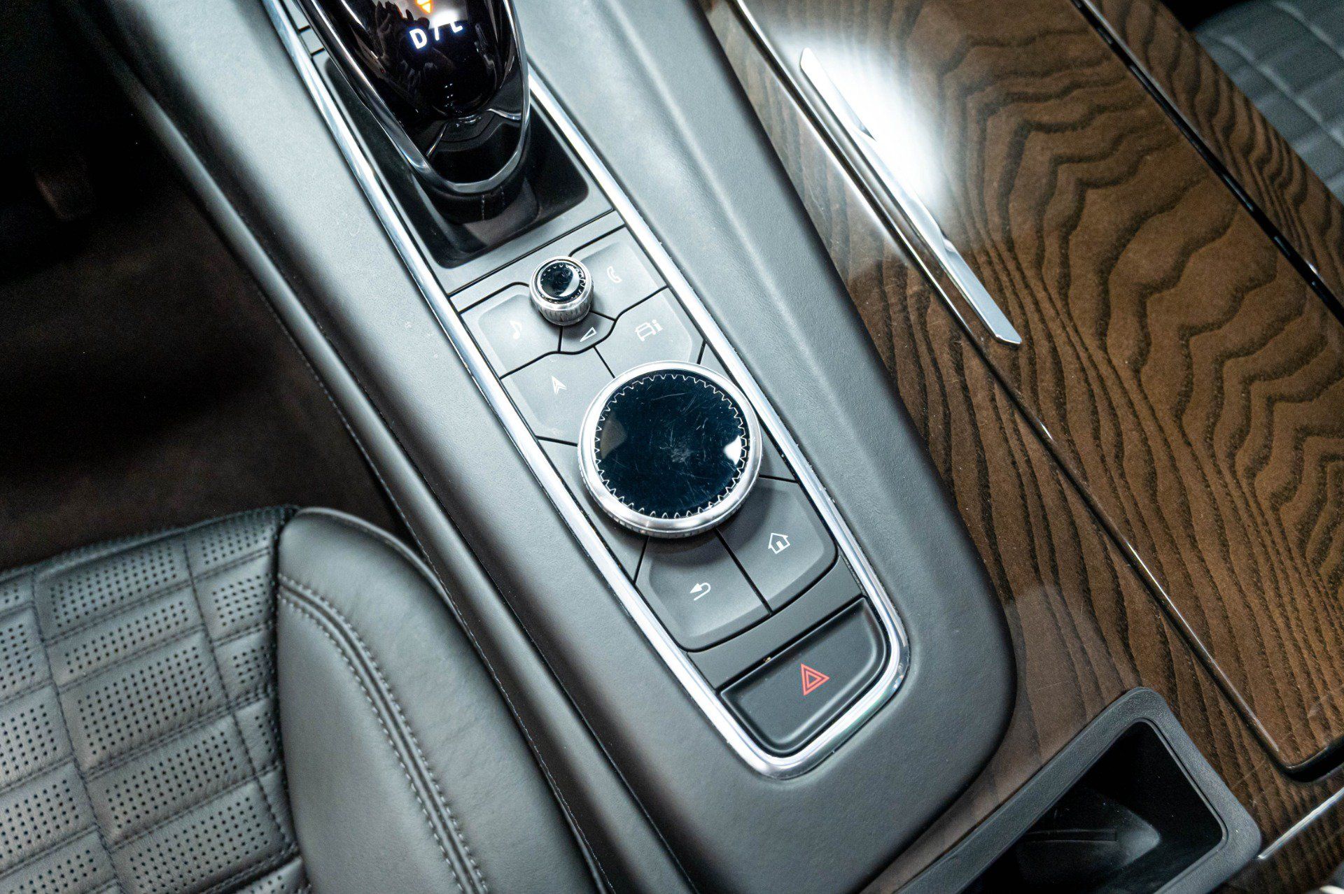 Used 2024 Cadillac Escalade Sport Platinum AWD/4WD image 69