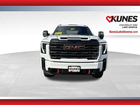 New 2026 GMC Sierra 2500 AT4 w/ AT4 Premium Plus Package AWD/4WD image 11