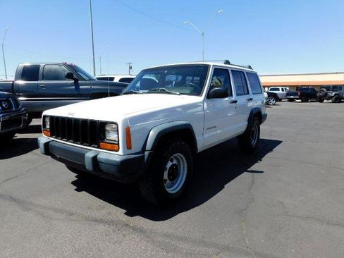 Used 2000 Jeep Cherokee SE image 3
