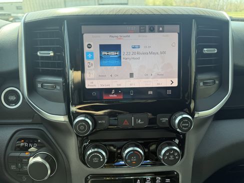 New 2026 RAM 1500 Express AWD/4WD image 12