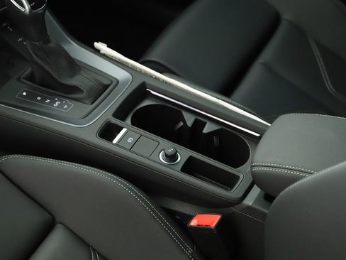 New 2025 Audi Q3 2.0T Premium AWD/4WD image 17