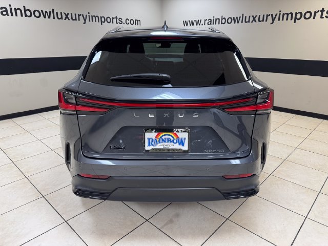 Used 2024 Lexus NX 250 FWD image 5