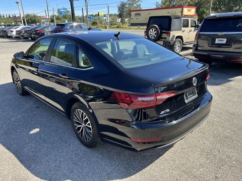 Used 2021 Volkswagen Jetta SE image 7