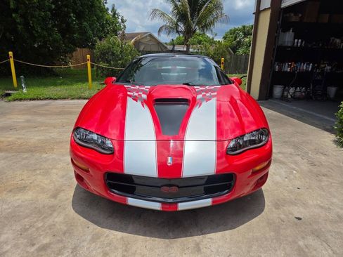 Used 2002 Chevrolet Camaro Z28 w/ SS Performance/Appearance Pkg RWD image 2