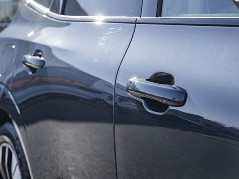 New 2026 Volvo XC60 B5 Ultra w/ Protection Package Premier image 16