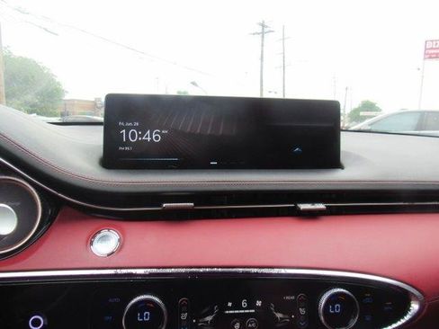 Used 2022 Genesis GV70 2.5T w/ Sport Prestige Package AWD/4WD image 26
