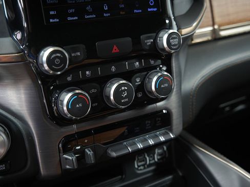 Used 2020 RAM 1500 Limited w/ Off Road Group AWD/4WD image 44