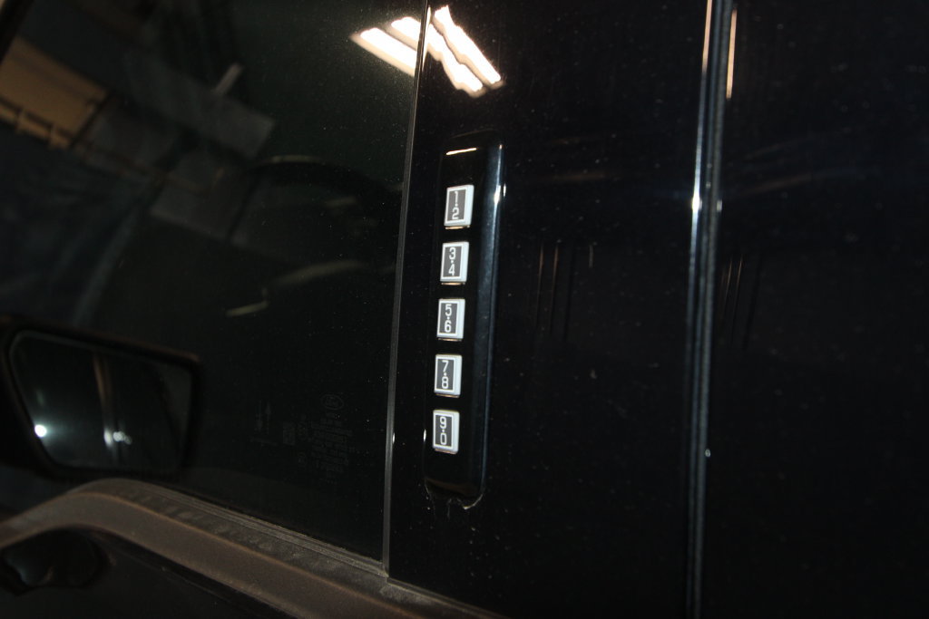 Used 2023 Ford F150 Raptor AWD/4WD image 43