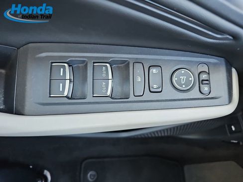 Certified 2024 Honda Accord EX image 28