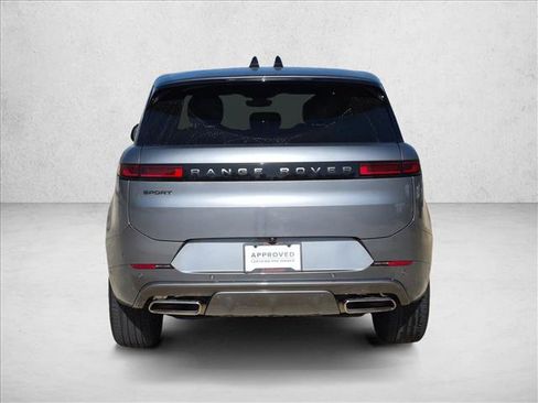 Used 2025 Land Rover Range Rover Sport Dynamic SE AWD/4WD image 6