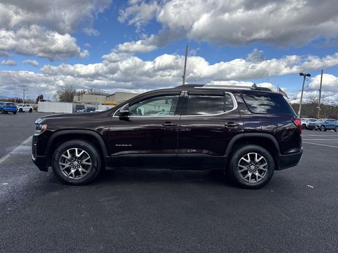 Used 2020 GMC Acadia SLE w/ Driver Convenience Package image 9