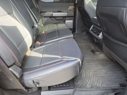 Used 2023 Ford F350 Lariat w/ Lariat Ultimate Package image 28