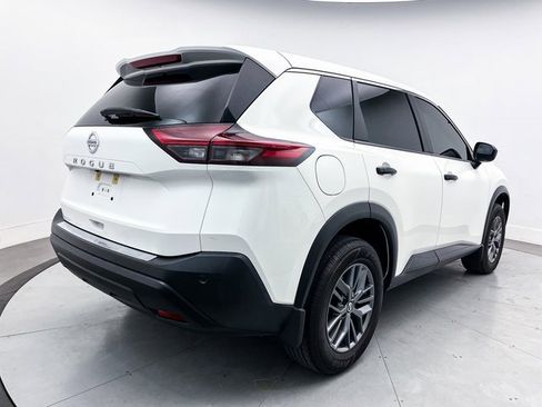 Used 2021 Nissan Rogue S image 14