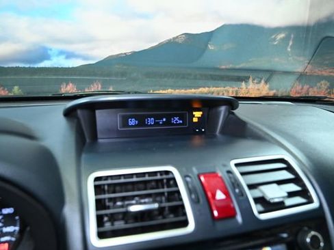 Used 2016 Subaru Crosstrek 2.0i Premium w/ Moonroof Package image 35