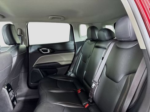 Used 2022 Jeep Compass Limited AWD/4WD image 23