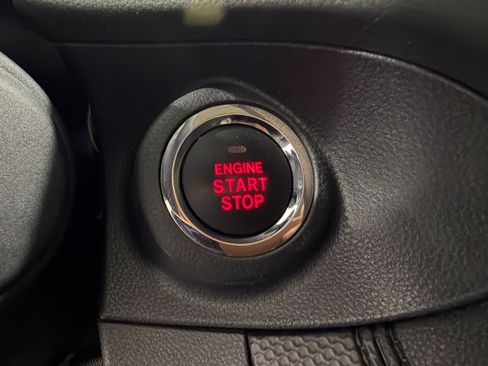 Used 2019 Subaru Forester Premium image 7