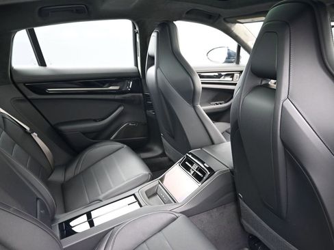 New 2026 Porsche Panamera Turbo image 7