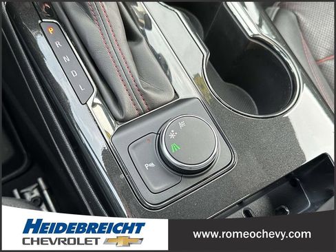 Used 2019 Chevrolet Blazer RS w/ Sun and Wheels Package image 34