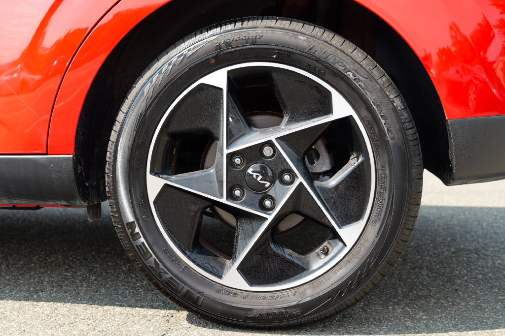 Used 2023 Kia Soul EX FWD image 14