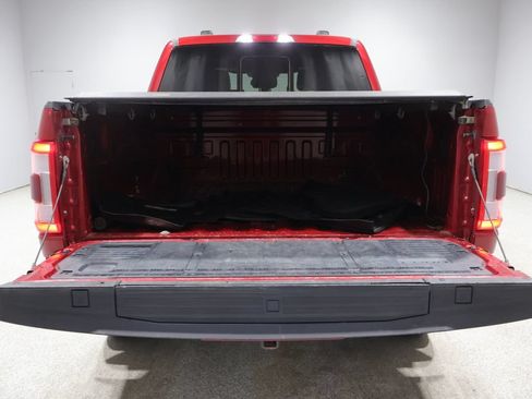 Used 2022 Ford F150 Lariat w/ Equipment Group 502A High AWD/4WD image 5