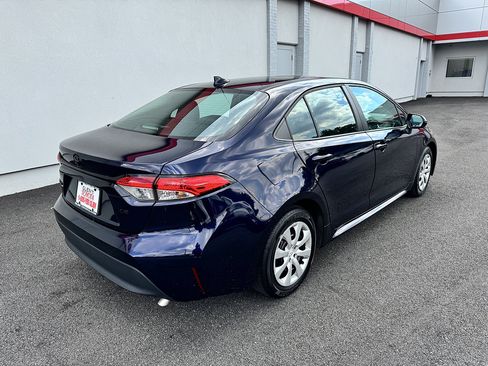 Certified 2023 Toyota Corolla LE w/ Carpet Mat Package (TMS) FWD image 5