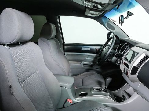 Used 2008 Toyota Tacoma PreRunner image 22