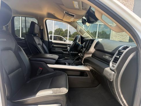 Used 2021 RAM 1500 Laramie RWD image 13