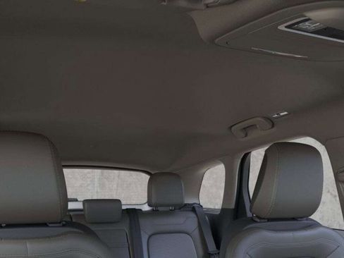 New 2025 Lincoln Corsair FWD w/ Equipment Group 101A image 44