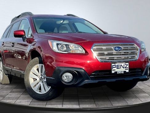Used 2016 Subaru Outback 2.5i Premium AWD/4WD image 3
