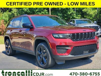 Used 2023 Jeep Grand Cherokee Altitude