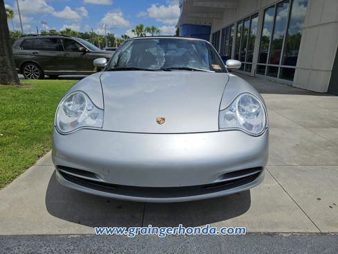 Used 2002 Porsche 911 Carrera RWD image 3