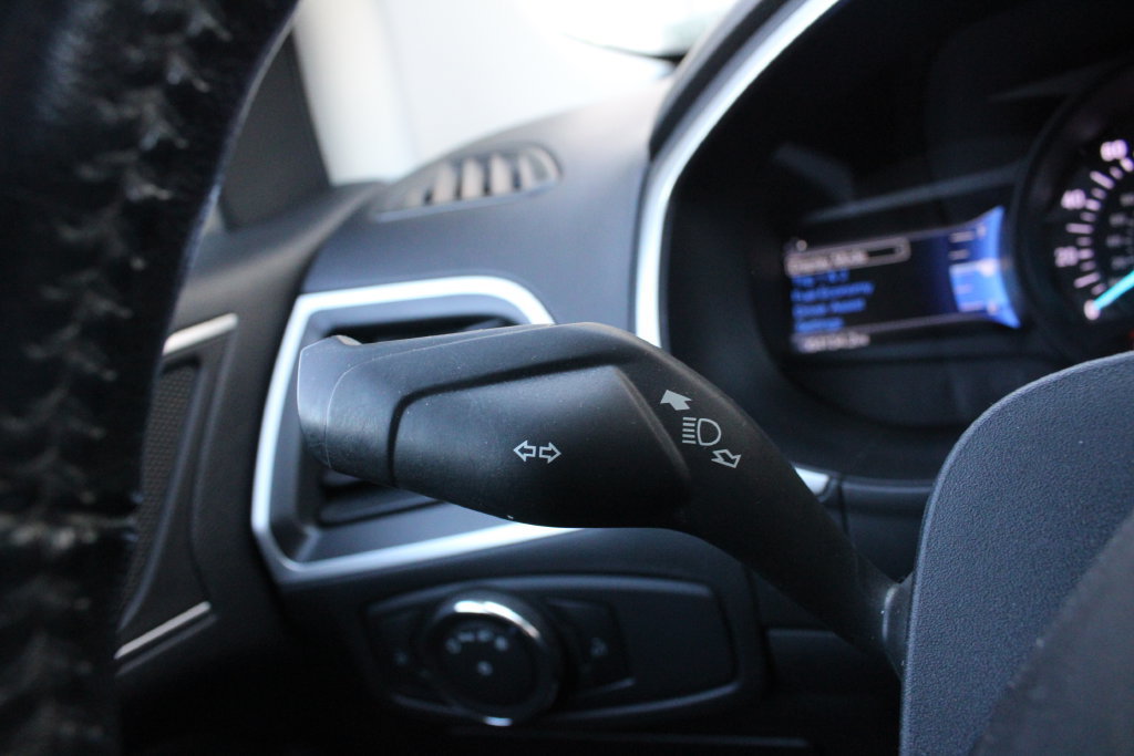 Used 2015 Ford Edge SEL w/ Equipment Group 201A AWD/4WD image 11