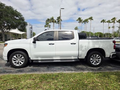 Used 2024 Chevrolet Silverado 1500 Custom image 5