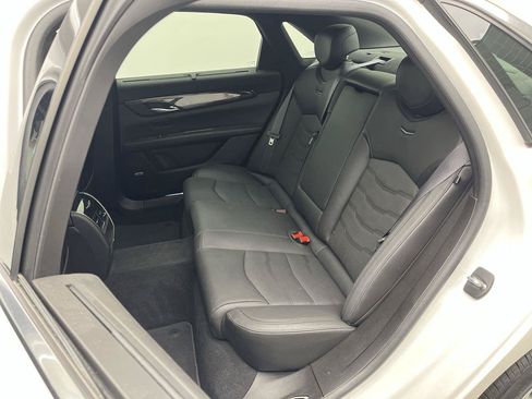 Used 2017 Cadillac CT6 Luxury AWD/4WD image 12
