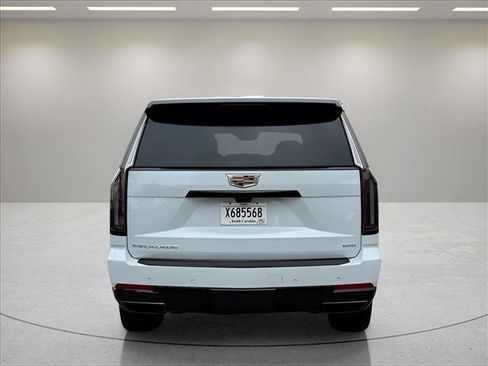 Used 2026 Cadillac Escalade Platinum Sport AWD/4WD image 6