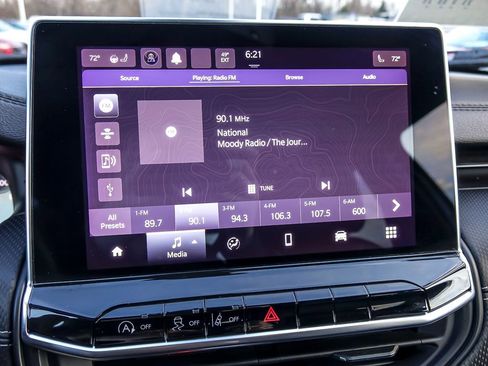 Used 2022 Jeep Compass Altitude w/ Convenience Group image 15